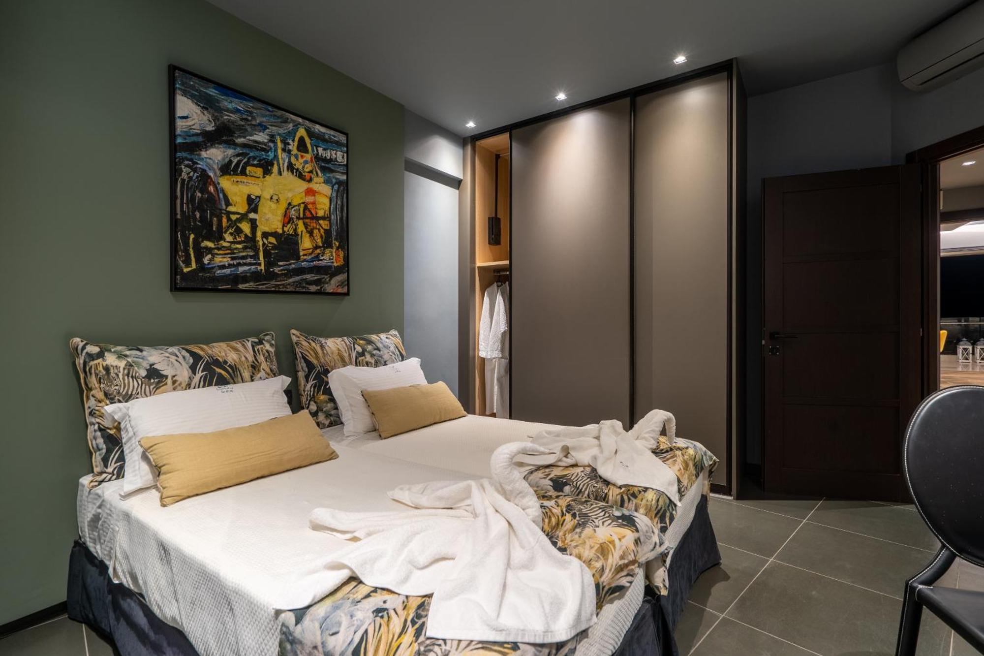 C.P. Luxury Suite Iráklio Kültér fotó